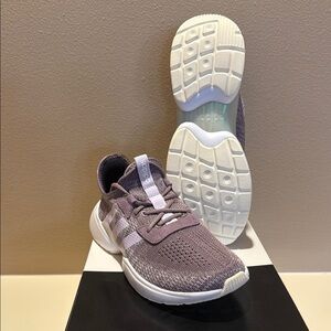 Adidas Mavia X Women’s Size 7.5 Running Shoes Purple EG4316